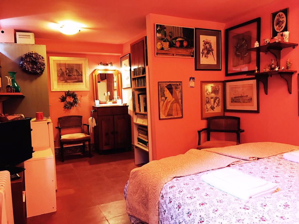 Markópoulon Gallery Basement In Villa Vravrona מראה חיצוני תמונה